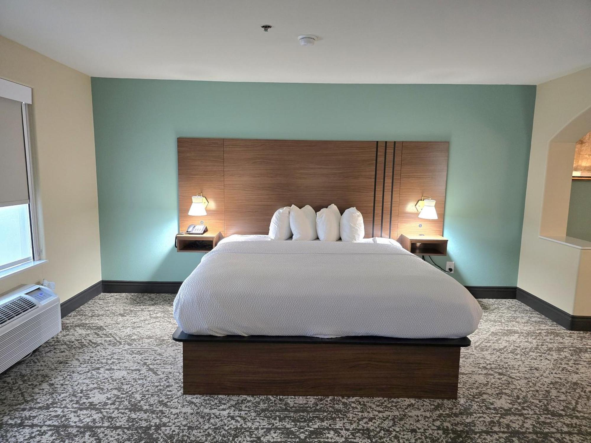 Best Western Casa Villa Suites Harlingen Ngoại thất bức ảnh