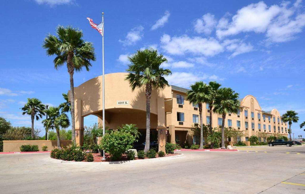 Best Western Casa Villa Suites Harlingen Ngoại thất bức ảnh